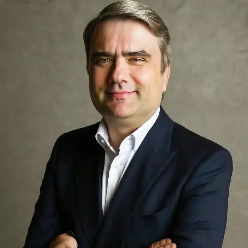 Vlad Kuriatnyk, B2B digital marketing consultant and Fractional CMO